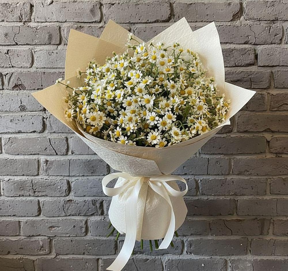 Букет цветов из: Ромашки в Старой Торопе