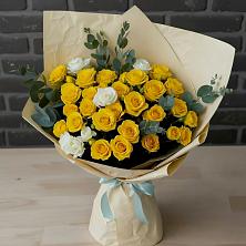 Букет цветов из:  Розы в Старой Торопе