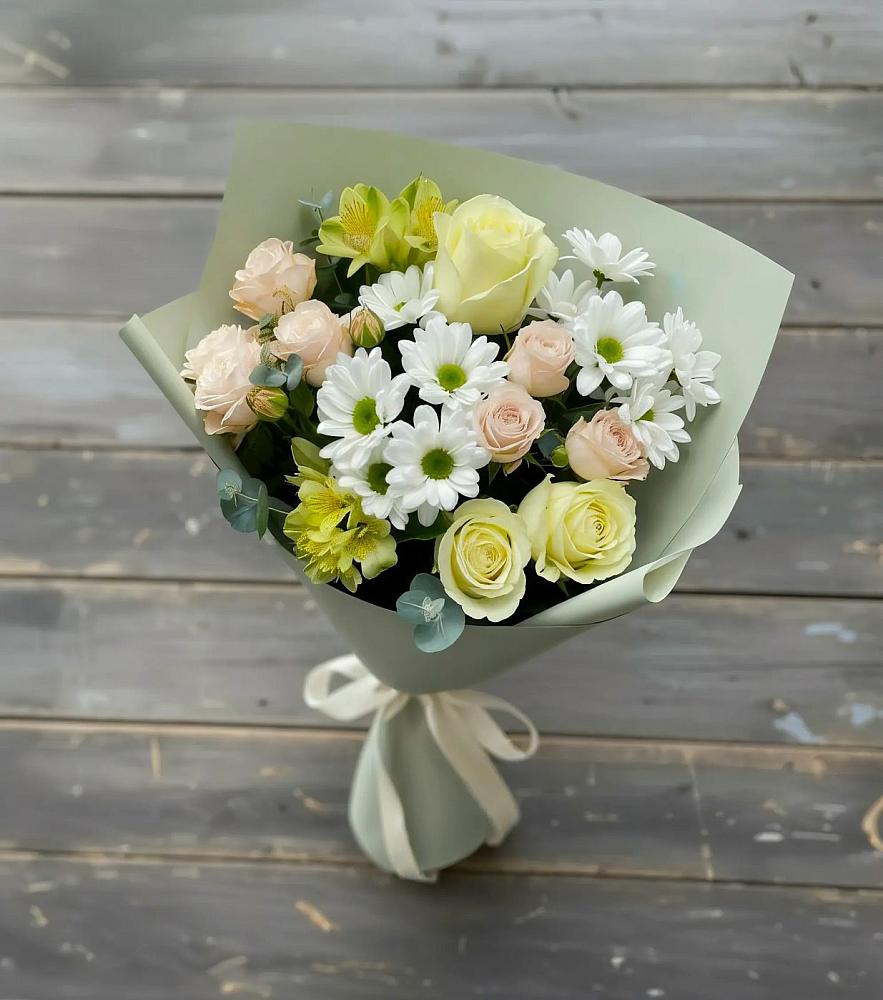 Букет цветов из: Альстромерии, Розы и Хризантемы в Старой Торопе