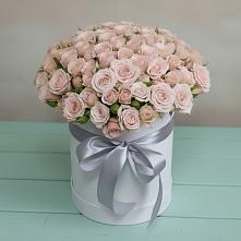 Цветочная композиция из Розы в шляпной коробке в Старой Торопе