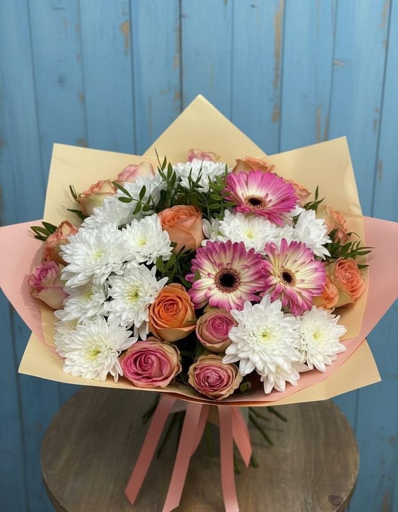 Букет цветов из: Розы, Герберы и Хризантемы в Старой Торопе