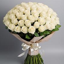 Букет 101 беля роза Белоснежка в Старой Торопе