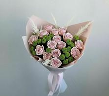 Букет цветов из:  Розы и Хризантемы в Старой Торопе
