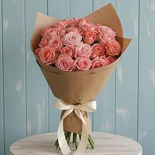 Букет цветов из:  Розы в Старой Торопе