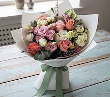 Букет цветов из:  Розы, Лизиантусы и Гвоздики в Старой Торопе