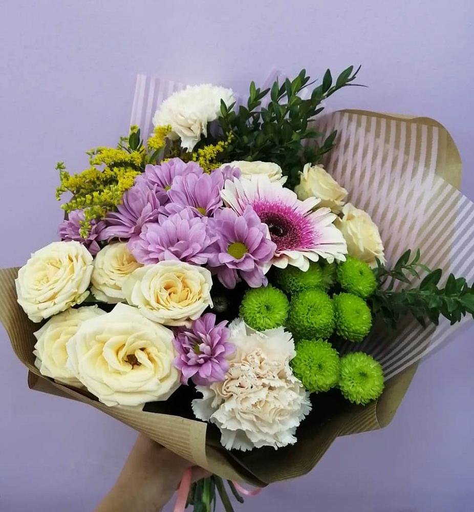 Букет цветов из: Хризантемы, Розы, Гвоздики и Герберы в Старой Торопе