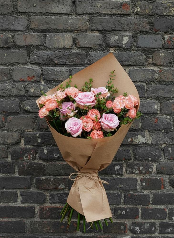 Букет цветов из: Розы в Старой Торопе