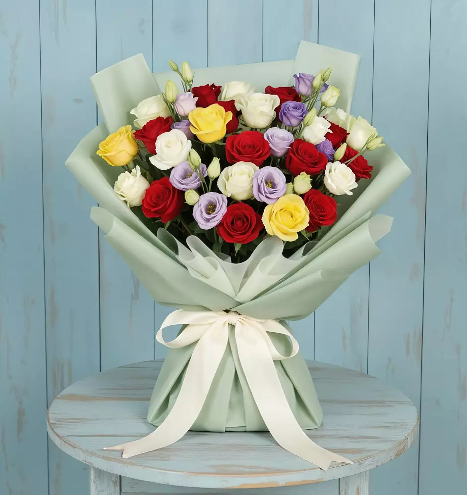 Букет цветов из: Розы в Старой Торопе