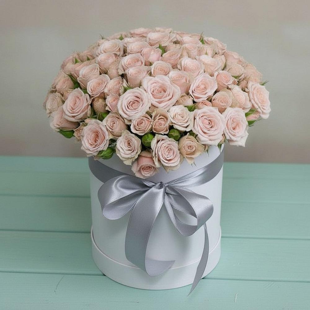 Цветочная композиция из Розы в шляпной коробке в Старой Торопе